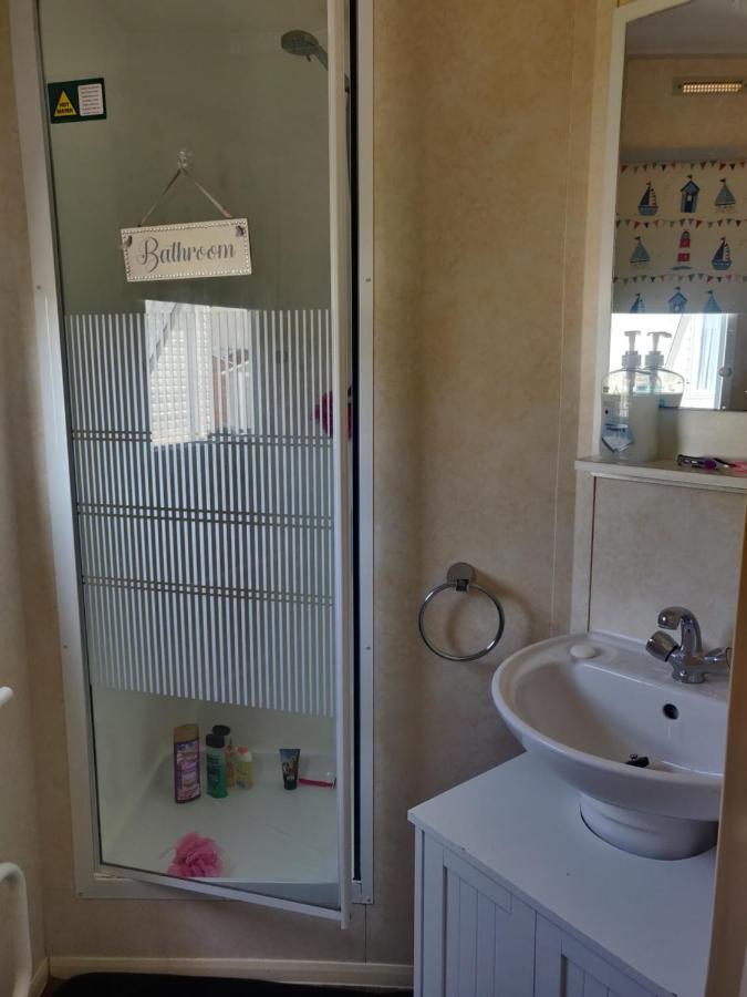 Nan'S Place Hotel Рил Екстериор снимка