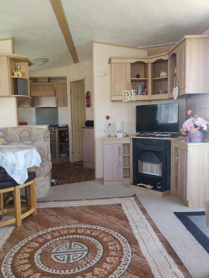 Nan'S Place Hotel Рил Екстериор снимка